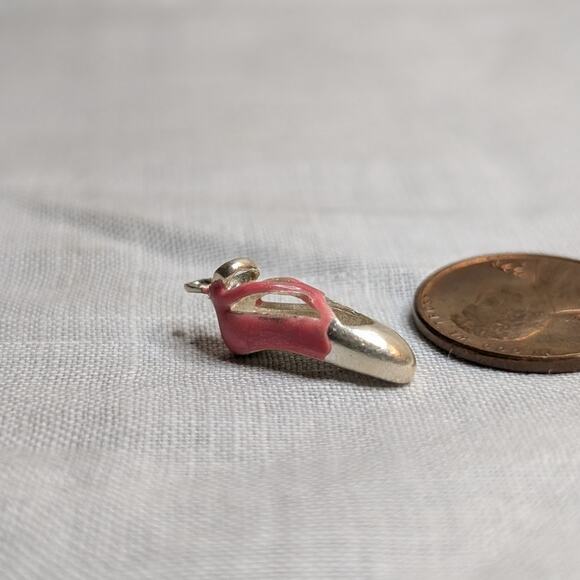 Vintage Sterling Silver Pink Enamel Ballet Slipper Charm - Picture 1 of 5